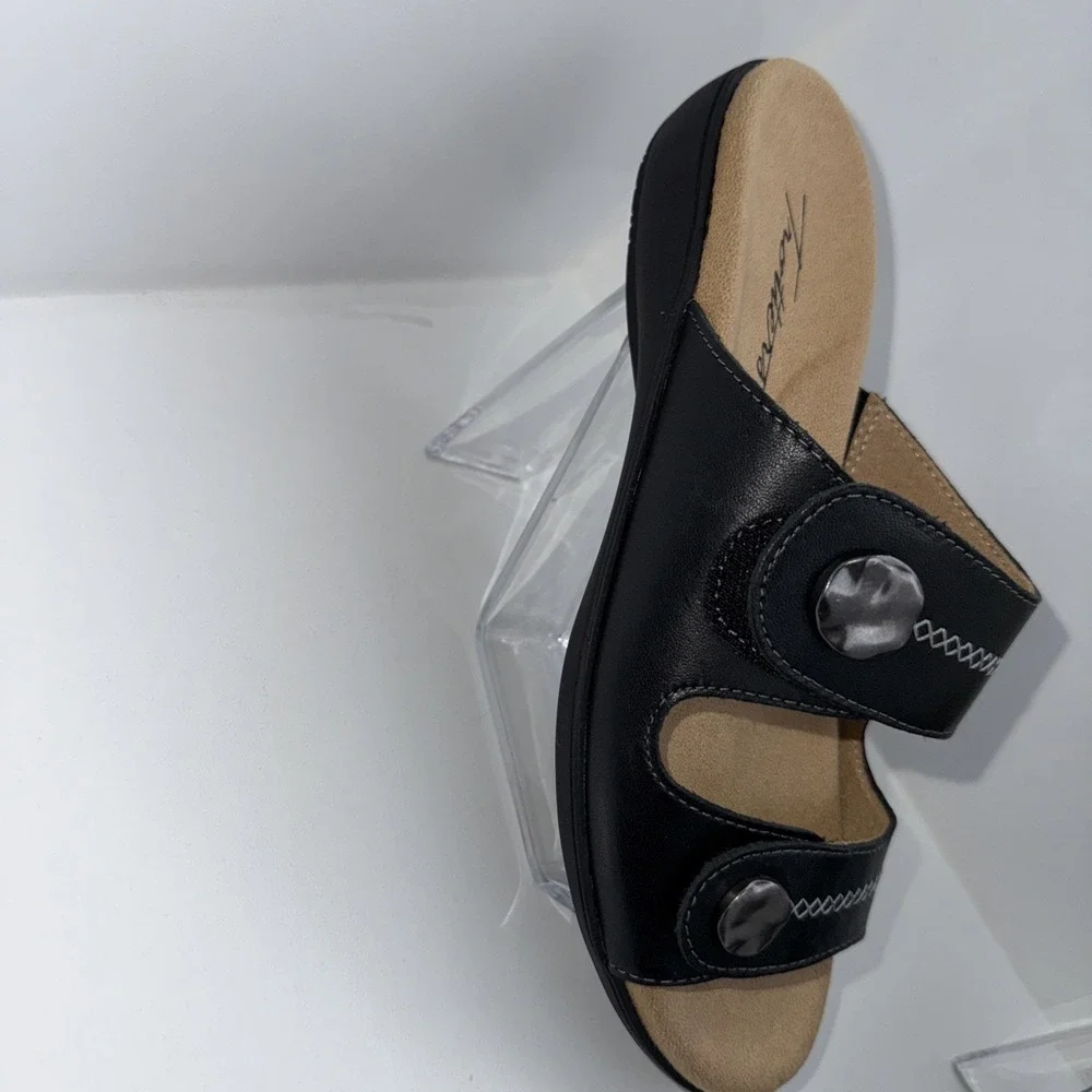 Women's Ruthie Stitch Leather Upper Adjustable Straps Sandals 7.5N‎